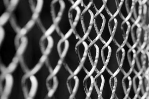 <a class="white" href="https://www.dropbox.com/s/bd903qebz37yu8b/fence-black-white.jpg?dl=1">Download High-Resolution Photo</a> Chain link fence at night free image