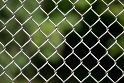 <a class="white" href="https://www.dropbox.com/s/47zffvhe4cdmkqi/chain-link-free-photo.jpg?dl=1">Download High-Resolution Photo</a> free stock photo of chain link fence