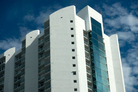 <a class="white" href="https://www.dropbox.com/s/n6c8v10fcub3saw/luxury-apartment-building-miami.jpg?dl=1">Download High-Resolution Photo</a> Luxury apartment building free stock image