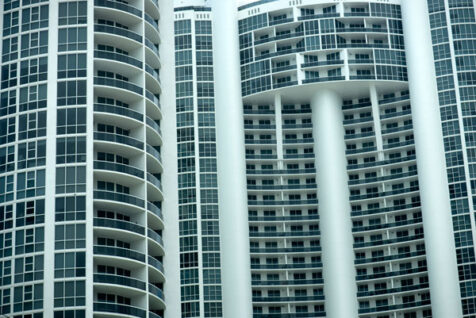 <a class="white" href="https://www.dropbox.com/s/8kuryml8zzd70k5/miami-apartments.jpg?dl=1">Download High-Resolution Photo</a> Miami apartment building free stock photo