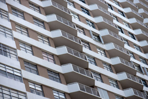 <a class="white" href="https://www.dropbox.com/s/7hh6fkner6bd616/miami-high-rise-apartment-building.jpg?dl=1">Download High-Resolution Photo</a> Miami high-rise free stock image