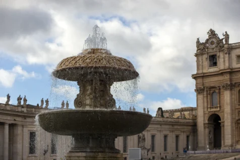 A fountain at St. Peter's Square in Vatican City, 2022.