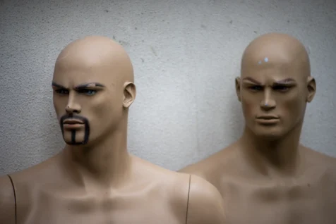 A pair of mannequins in Antalya, Turkey, 2024.
