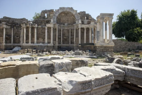 The Anitsal Cesme ruins in Side, Turkey, 2024.